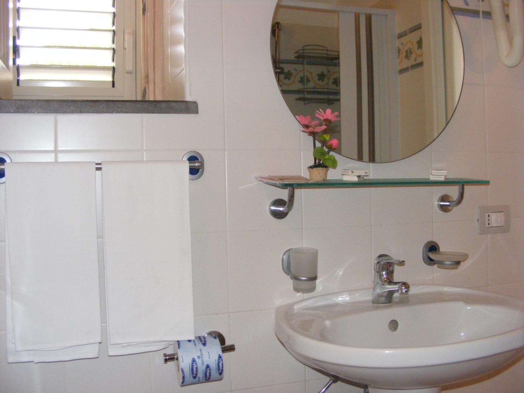 Casa Mafalda B&B Đảo Lipari Ngoại thất bức ảnh