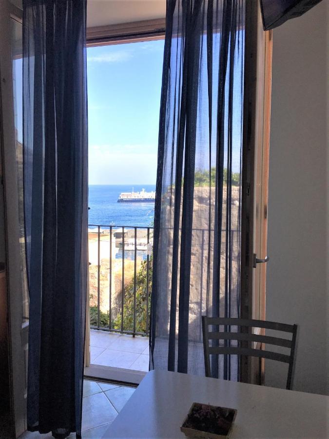 Casa Mafalda B&B Đảo Lipari Ngoại thất bức ảnh